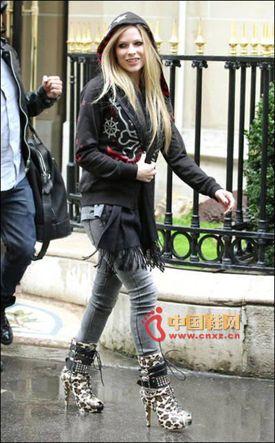 ޱ(Avril Lavigne)